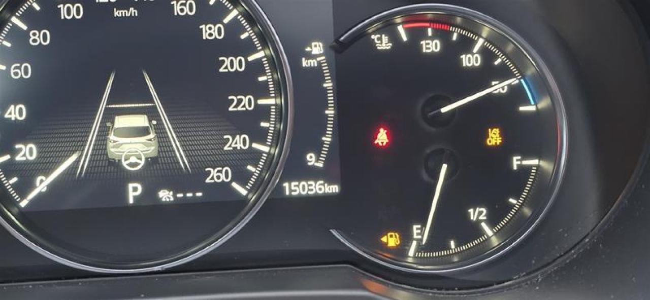 2024 Mazda CX-5 Signature AWD at Photo