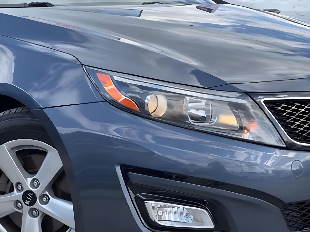 2015 Kia Optima POWER & HEATED SEATS CLEAN! WE FINANCE ALL CREDIT! Photo