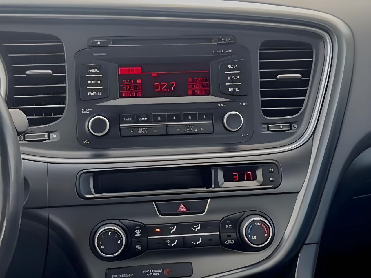 2015 Kia Optima POWER & HEATED SEATS CLEAN! WE FINANCE ALL CREDIT! Photo