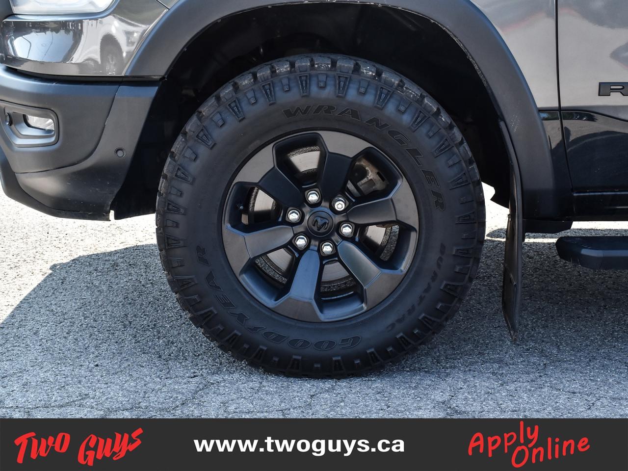 2022 RAM 1500 Rebel 5.7L 4WD Quad   Night Edition   Level 2 Grou Photo4