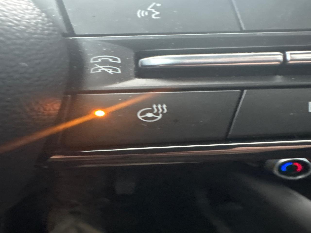 2025 Chevrolet Equinox EV RS FWD + Heated Seats + Sunroof  + 1 Owner Photo