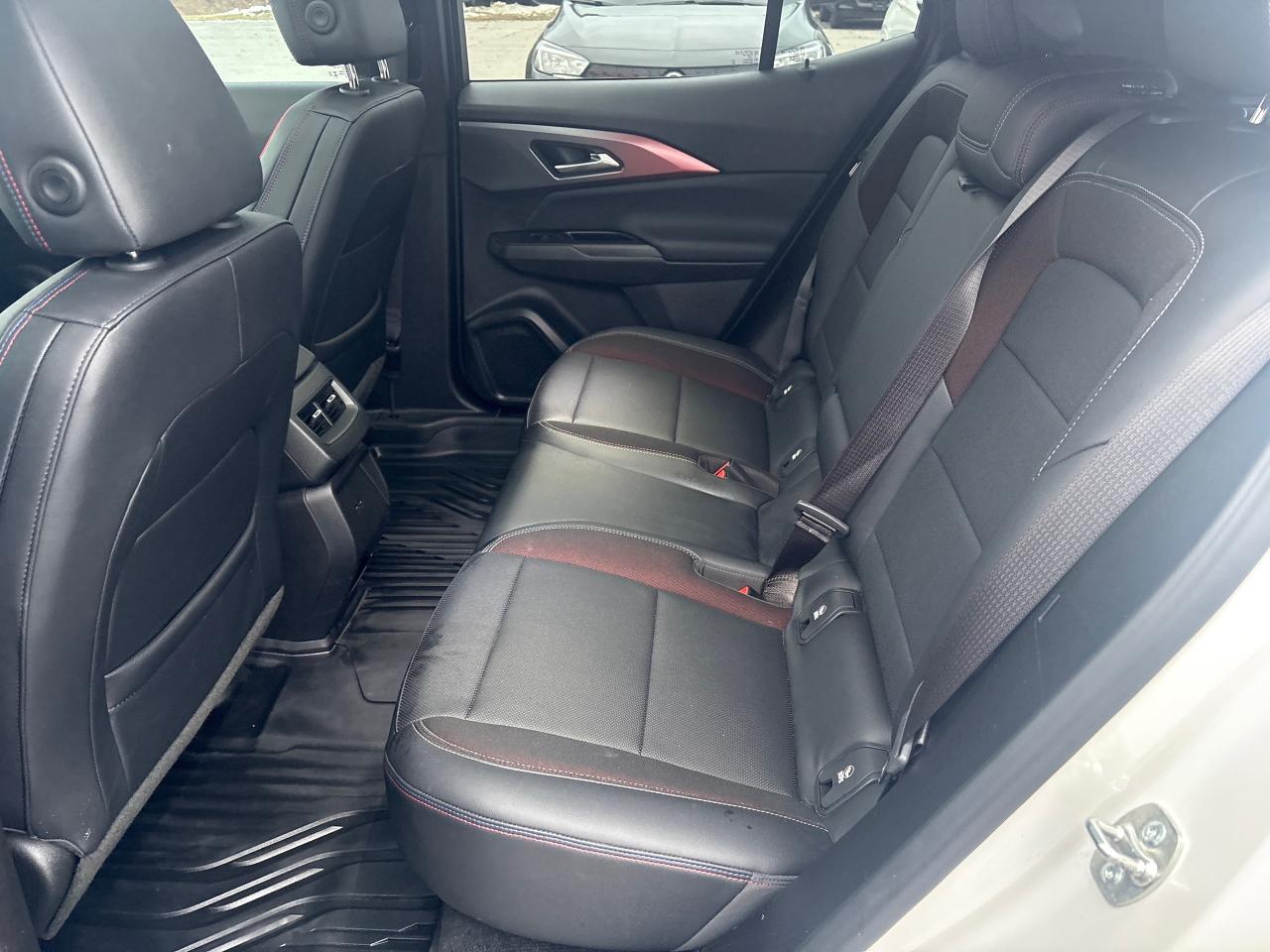 2025 Chevrolet Equinox EV RS FWD + Heated Seats + Sunroof  + 1 Owner Photo