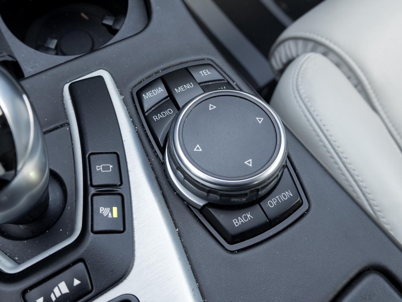 2015 BMW M5 Individual Tanzanite, Stage 2, Ceramic, AS-IS Photo