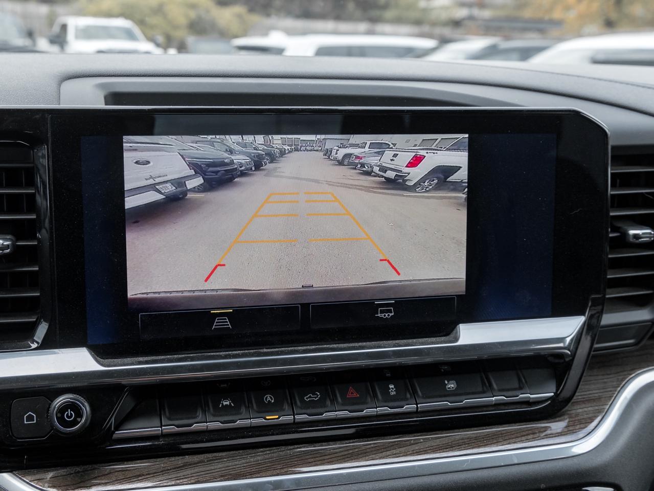 2022 Chevrolet Silverado 1500 4WD Crew Cab 147  RST Photo