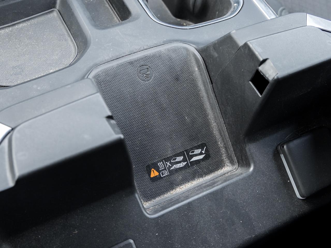 2022 Chevrolet Silverado 1500 4WD Crew Cab 147  RST Photo