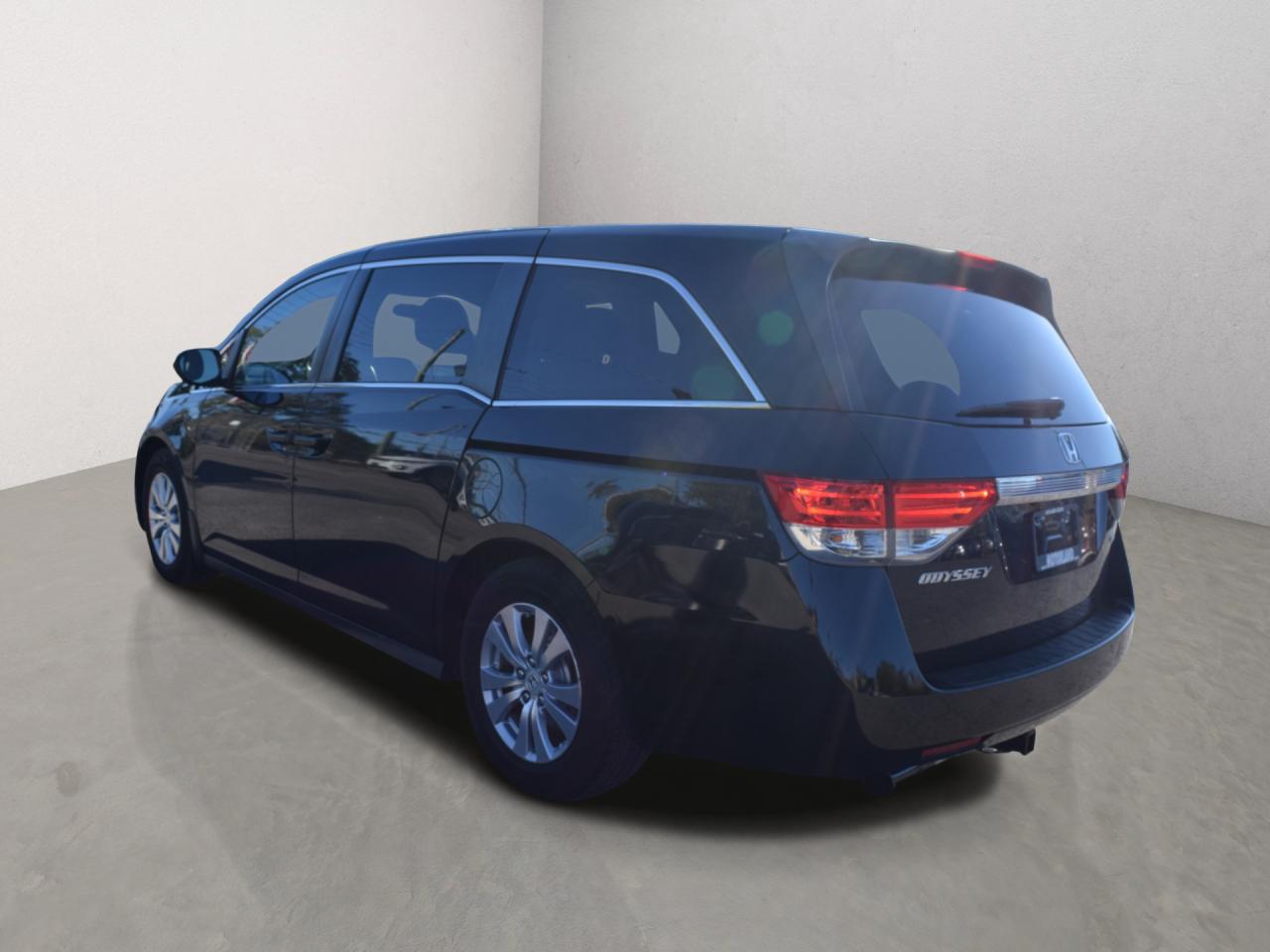 2016 Honda Odyssey SE Back Up Camera Photo