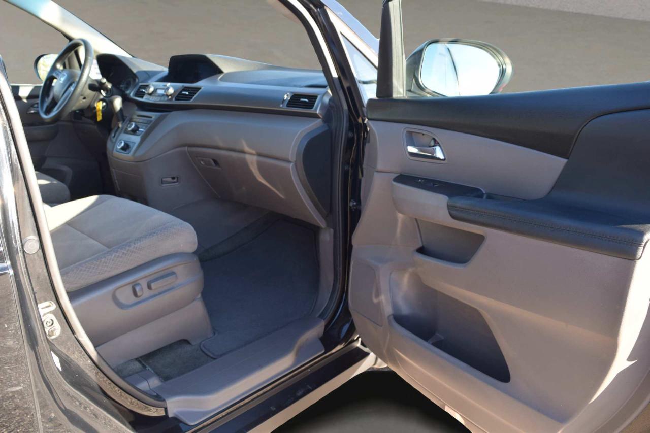 2016 Honda Odyssey SE Back Up Camera Photo