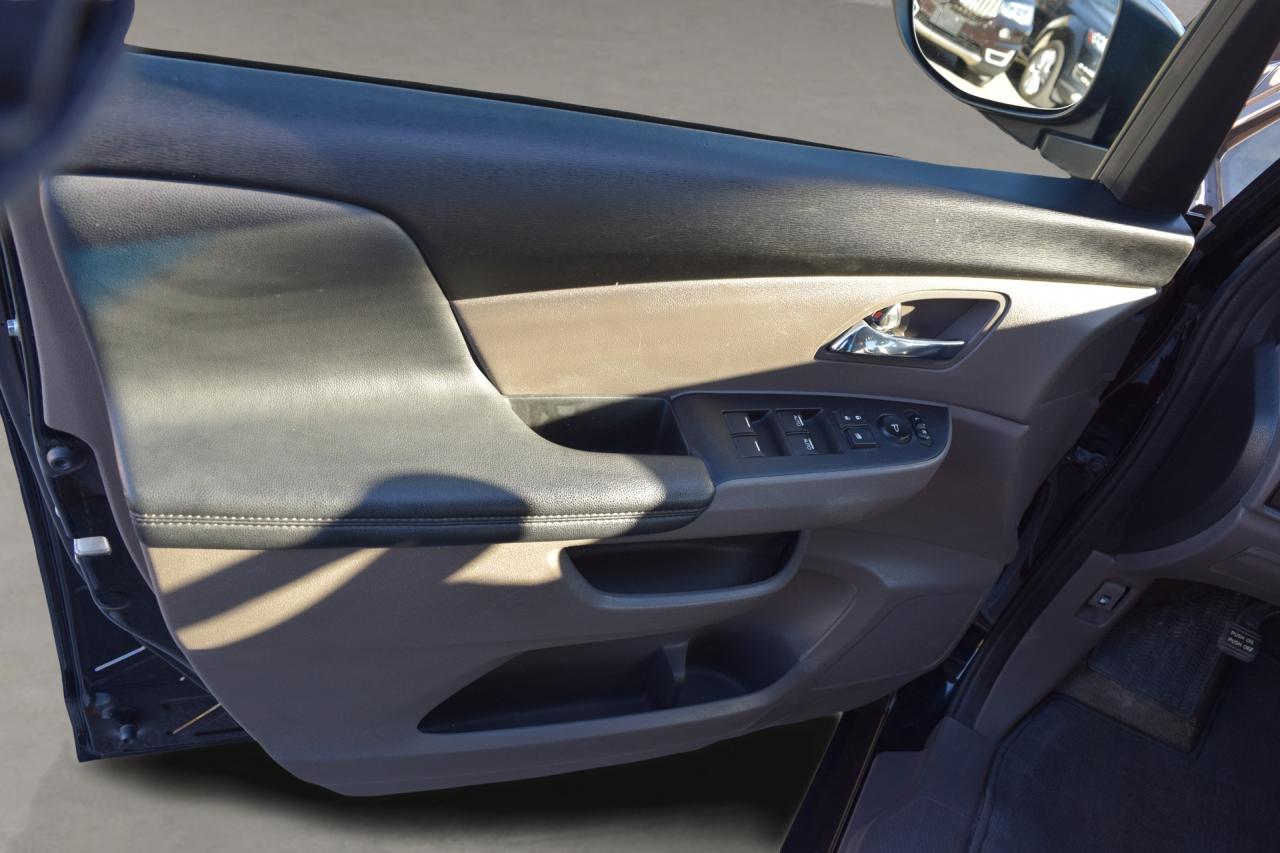 2016 Honda Odyssey SE Back Up Camera Photo