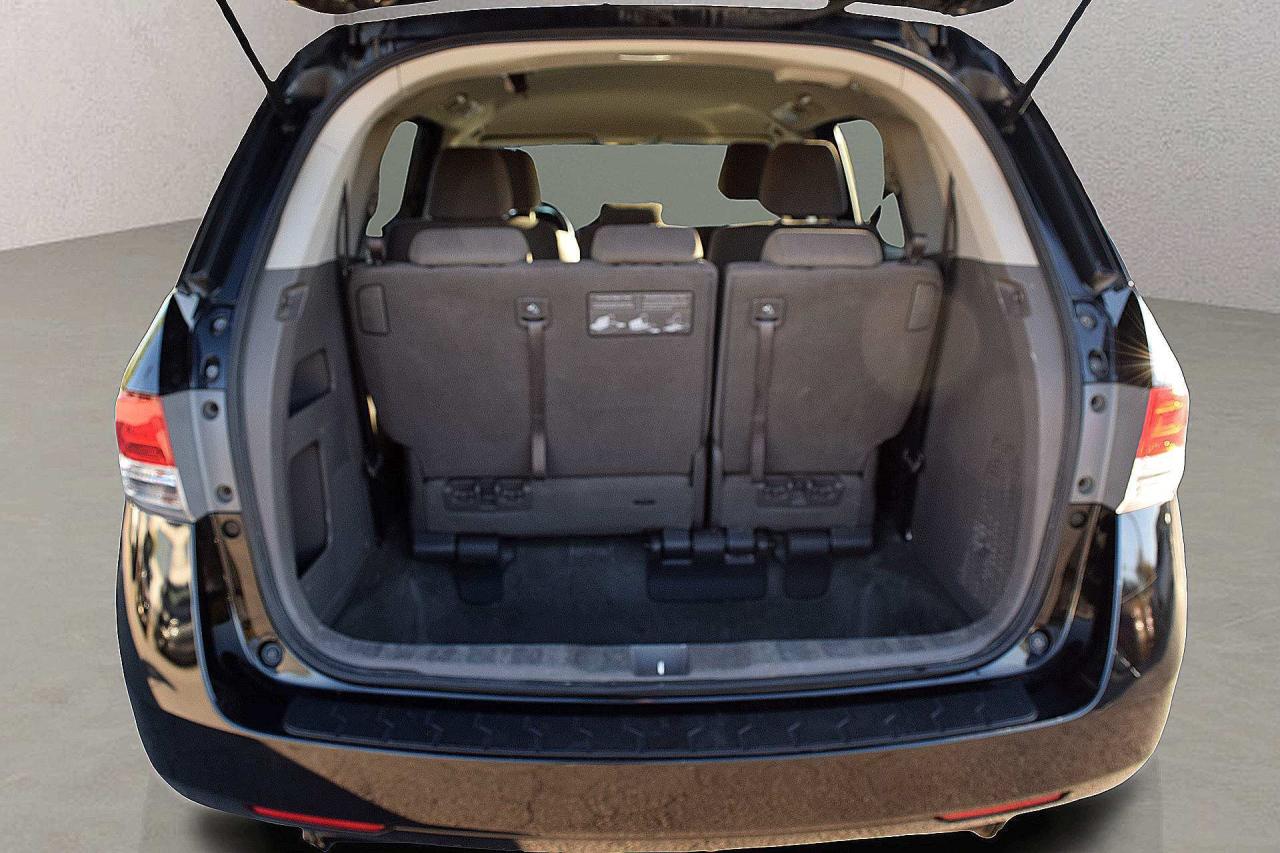 2016 Honda Odyssey SE Back Up Camera Photo