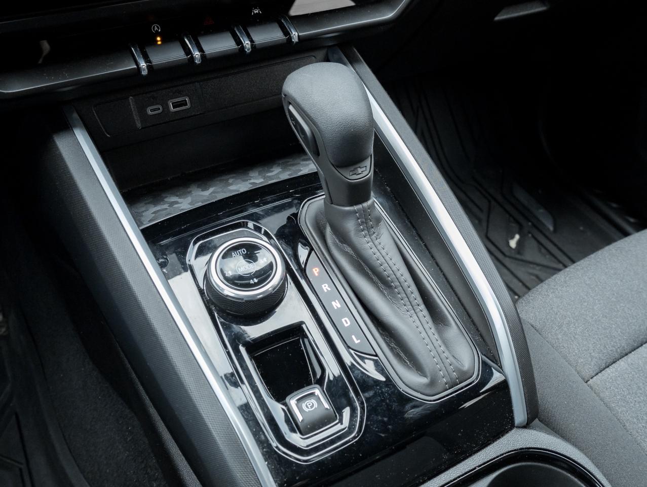 2024 Chevrolet Colorado 4WD Crew Cab Trail Boss Photo