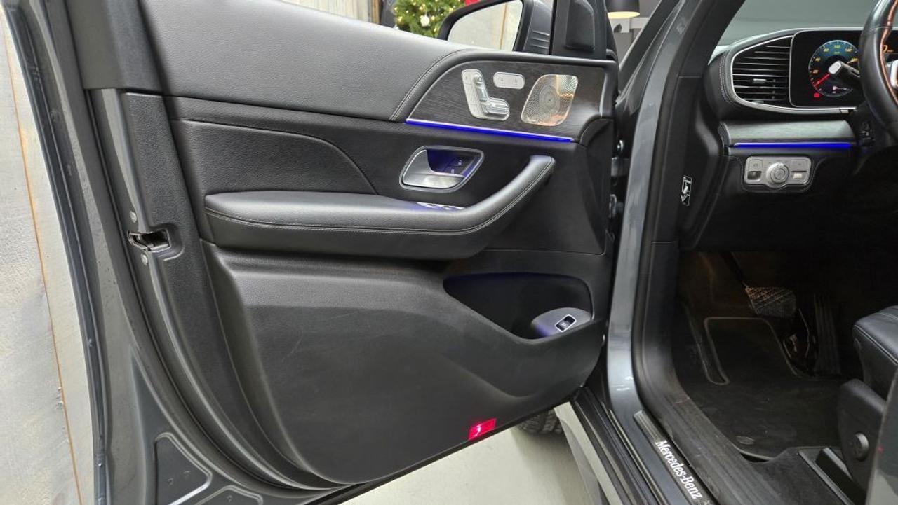 2022 Mercedes-Benz GLE-Class 350 4MATIC SUV  AMG PACk  BURMIESTER Photo