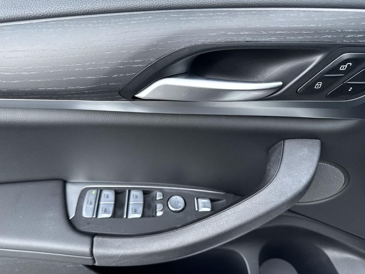 2022 BMW X3 xDrive30i Photo