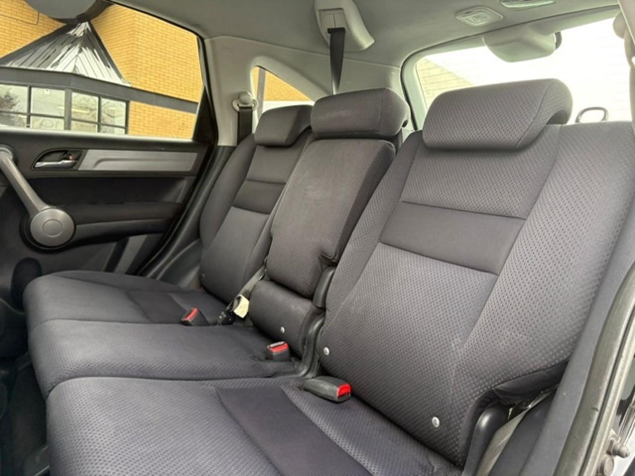 2009 Honda CR-V 4WD LX 4 CYL CERTIFIED 267,000 kms Photo