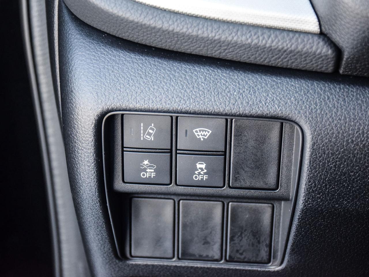 2022 Honda CR-V LX Photo