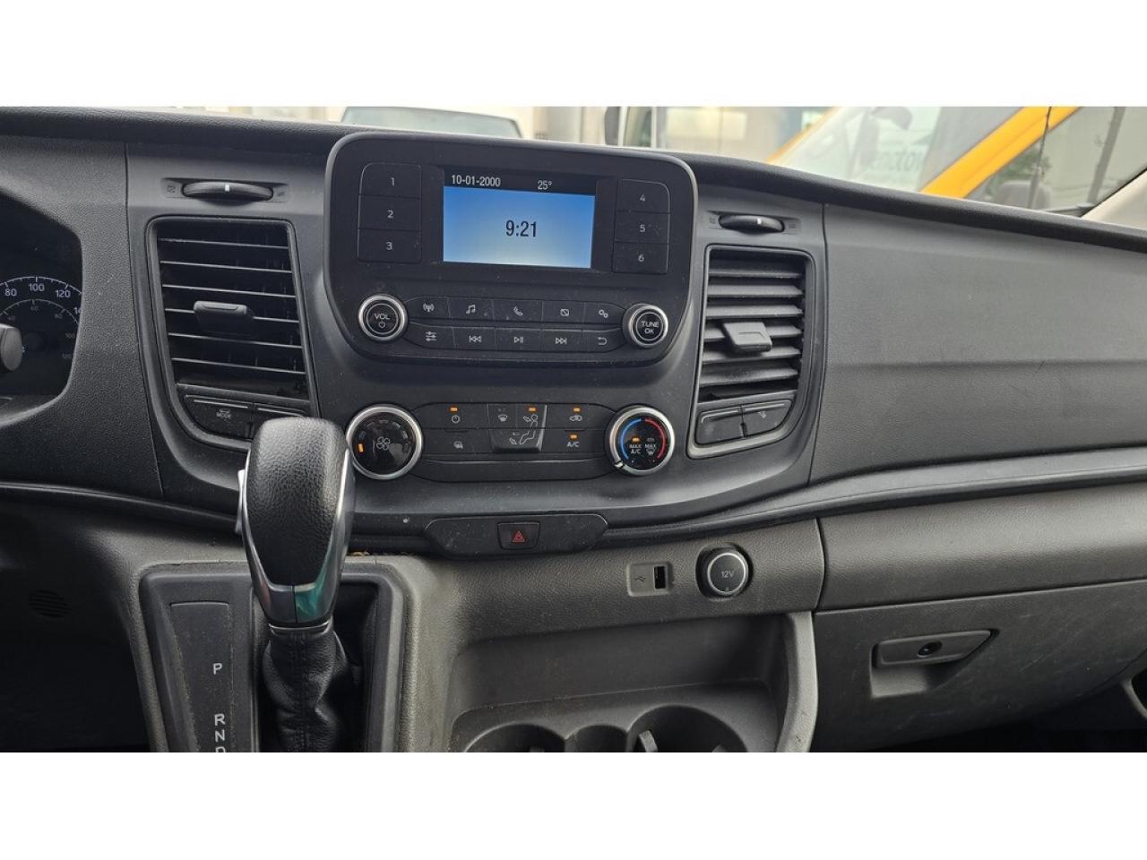 2021 Ford Transit Cargo 14Ft Box Single Rear Wheel Cube Van - NO CVO Photo