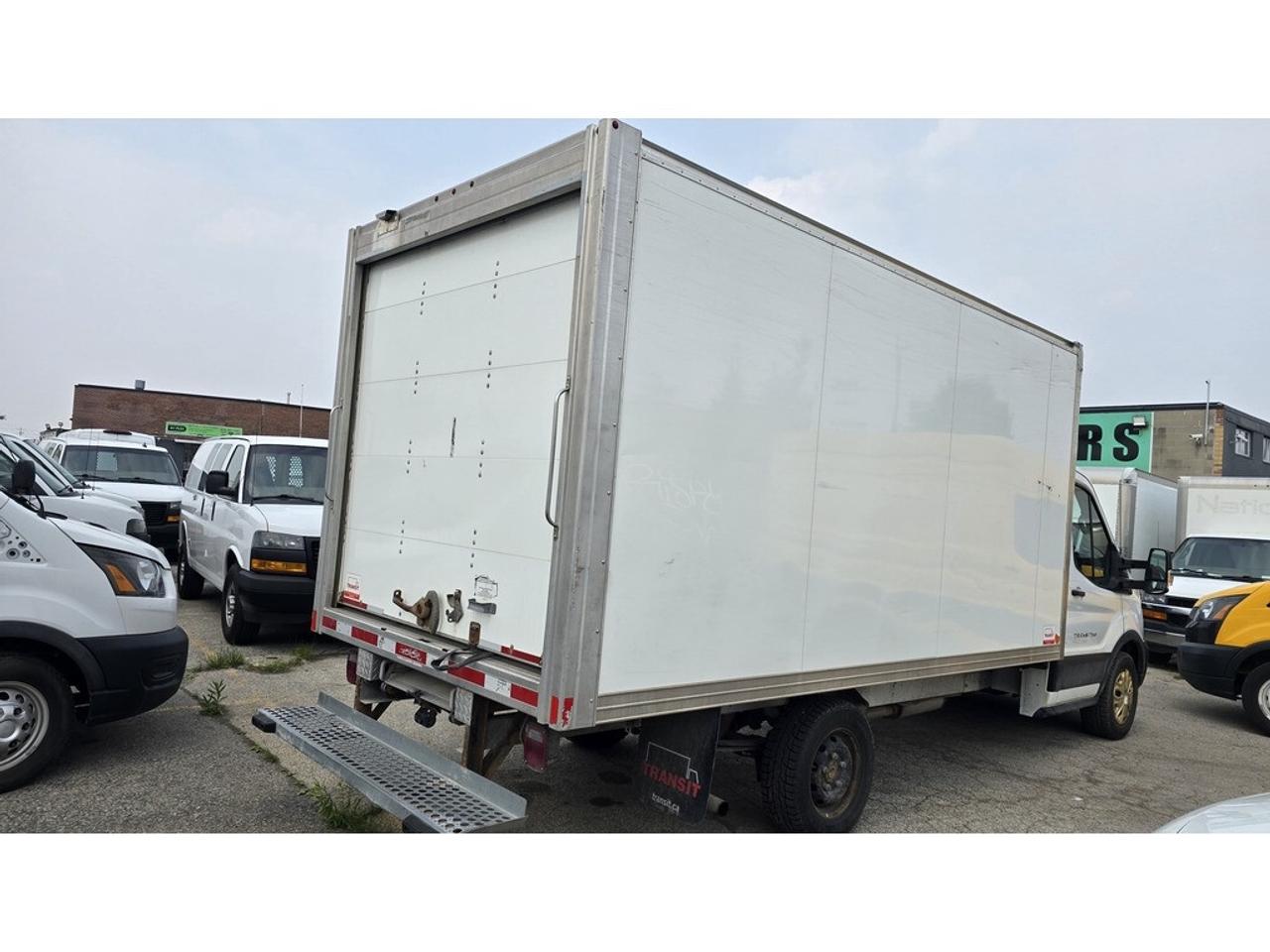 2021 Ford Transit Cargo 14Ft Box Single Rear Wheel Cube Van - NO CVO Photo