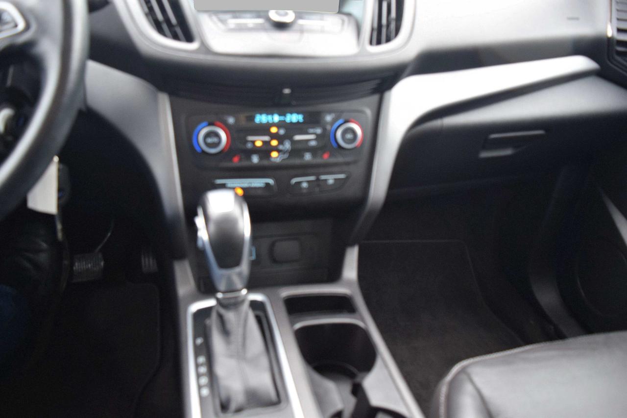 2018 Ford Escape SEL Navi Leather Panoramic Sunroof Photo