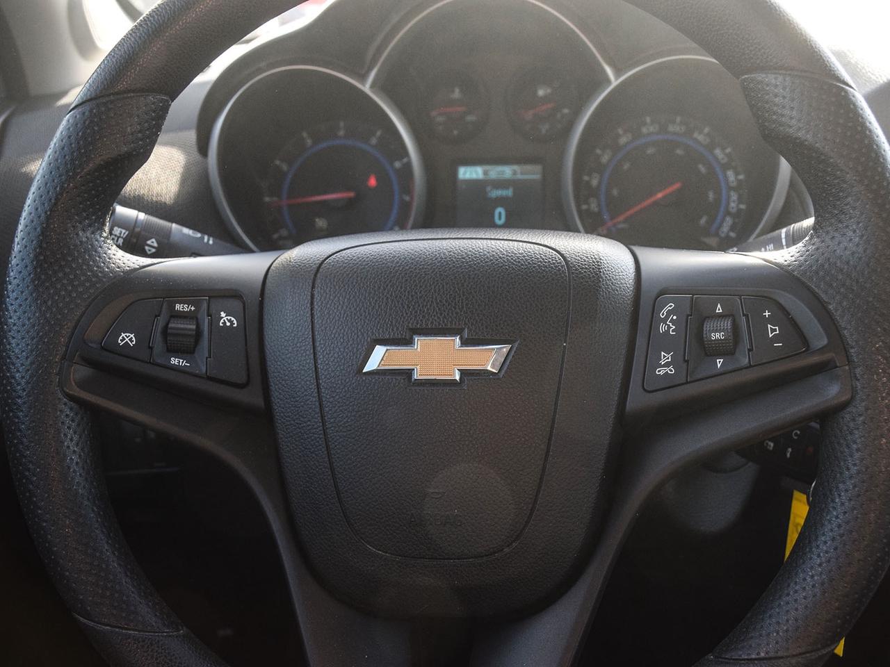 2016 Chevrolet Cruze EXCELLENT CONDITION MUST SEE WE FINANCE ALL CREDIT Photo