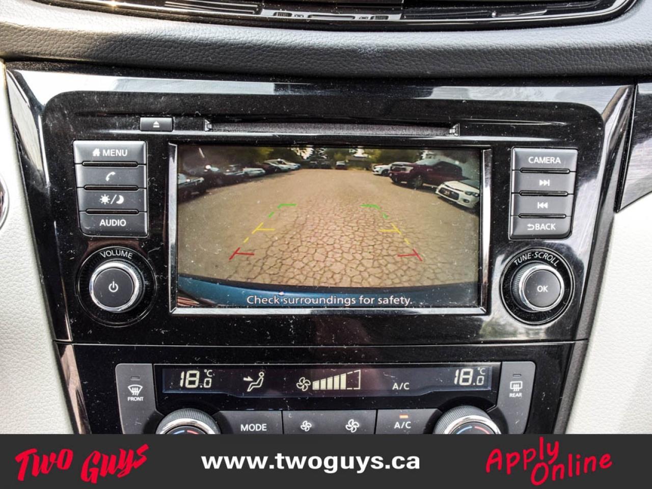 2023 Nissan Qashqai SV AWD   Sunroof   Htd Cloth   Remote Start Photo