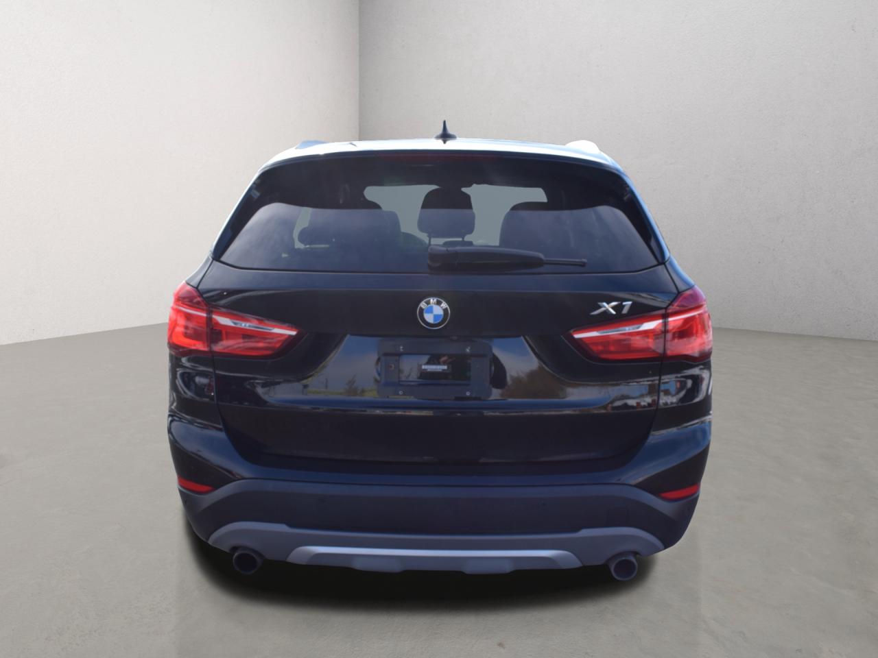 2016 BMW X1 xDrive28i Panoramic Sunroof Photo