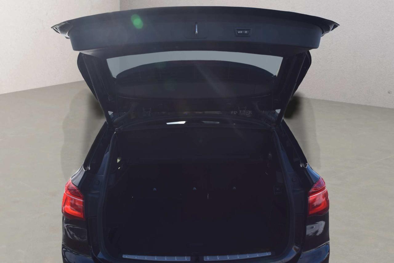 2016 BMW X1 xDrive28i Panoramic Sunroof Photo