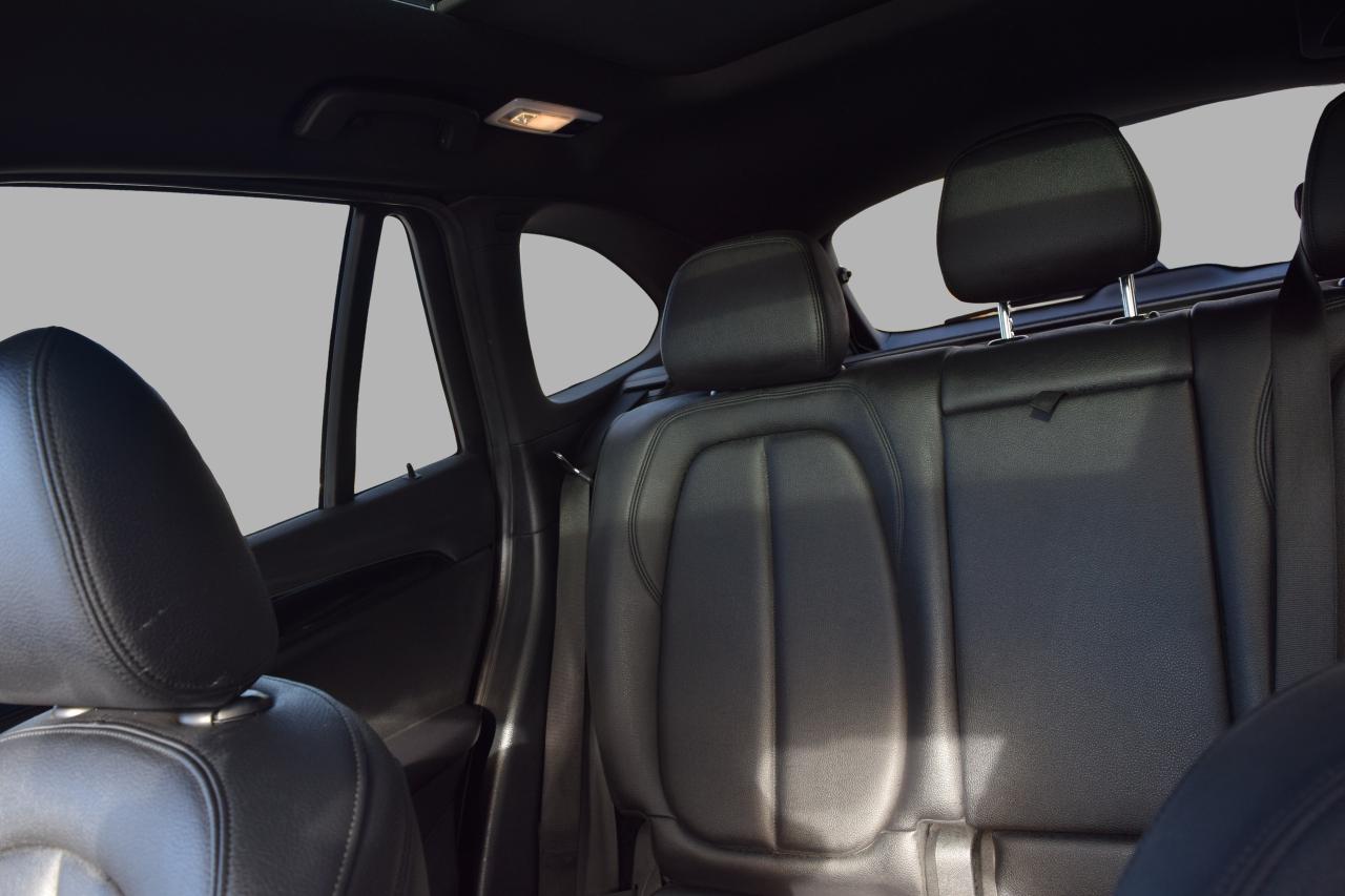 2016 BMW X1 xDrive28i Panoramic Sunroof Photo
