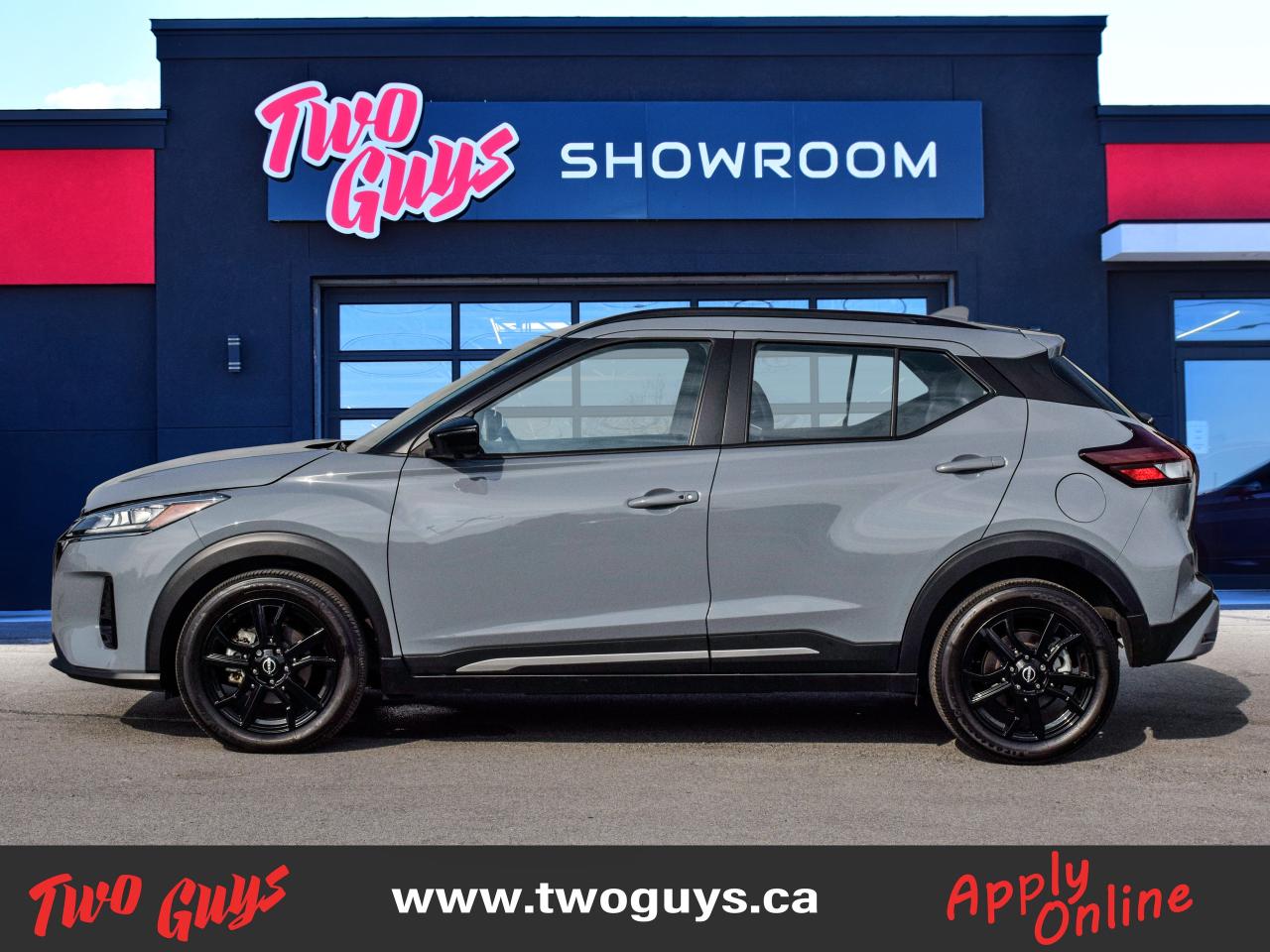 2023 Nissan Kicks SR Premium   Leather   Lease Return   WOW KMS Photo