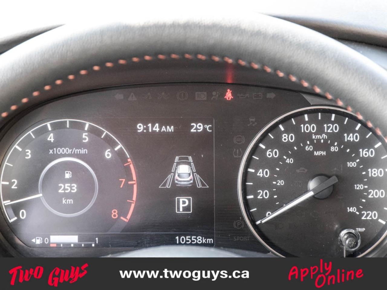 2023 Nissan Kicks SR Premium   Leather   Lease Return   WOW KMS Photo