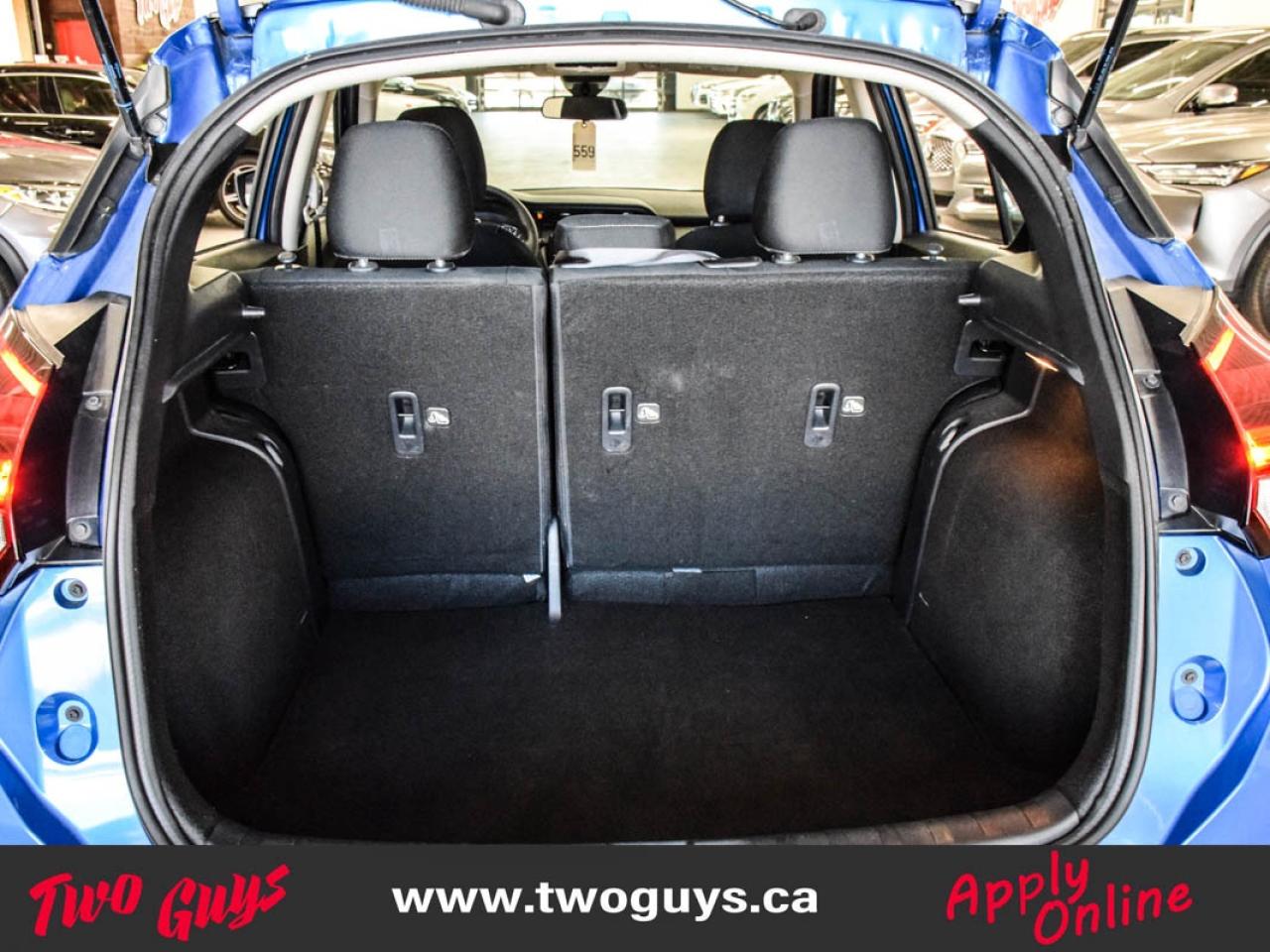 2023 Nissan Kicks SV Special Edition   Htd Cloth   Lease Return Photo