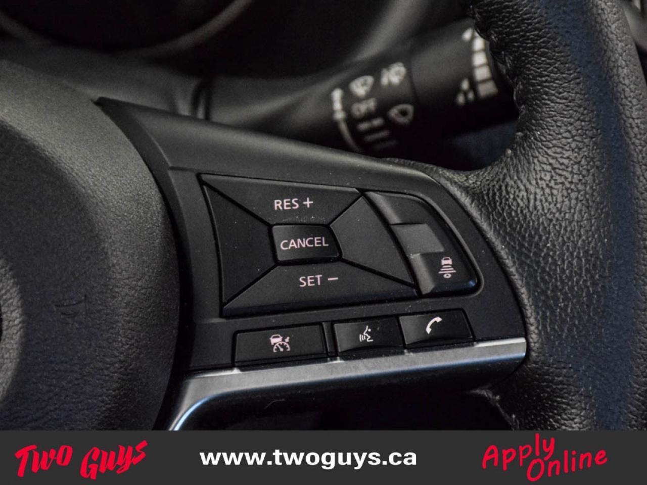 2023 Nissan Kicks SV Special Edition   Htd Cloth   Lease Return Photo