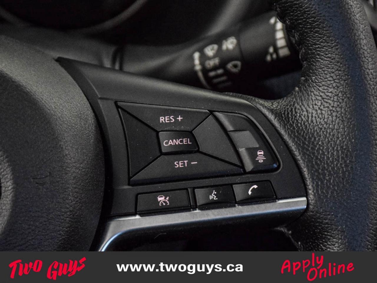 2023 Nissan Kicks SV Special Edition   Htd Cloth   Lease Return Photo