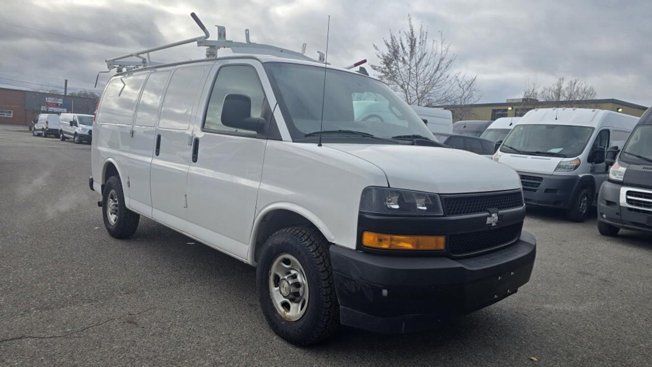 2020 Chevrolet Express G3500 - 6.0L V8 Gasoline - Shelves/Rack/Divider Photo