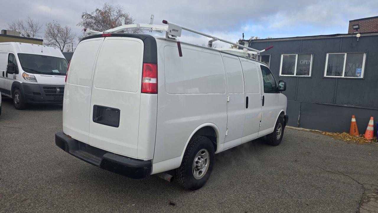 2020 Chevrolet Express G3500 - 6.0L V8 Gasoline - Shelves/Rack/Divider Photo