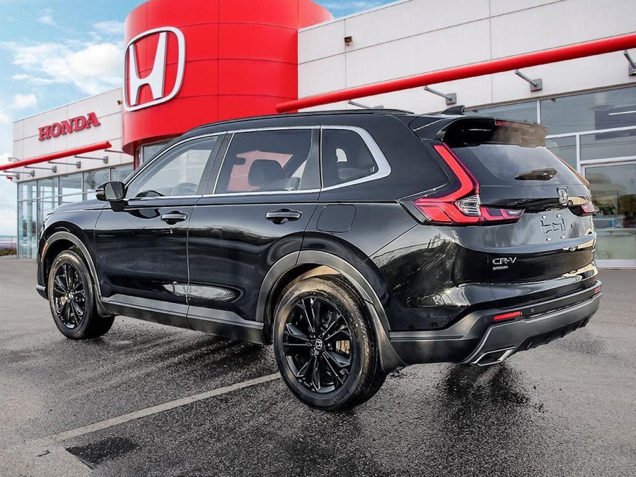 2024 Honda CR-V Hybrid Touring Photo3