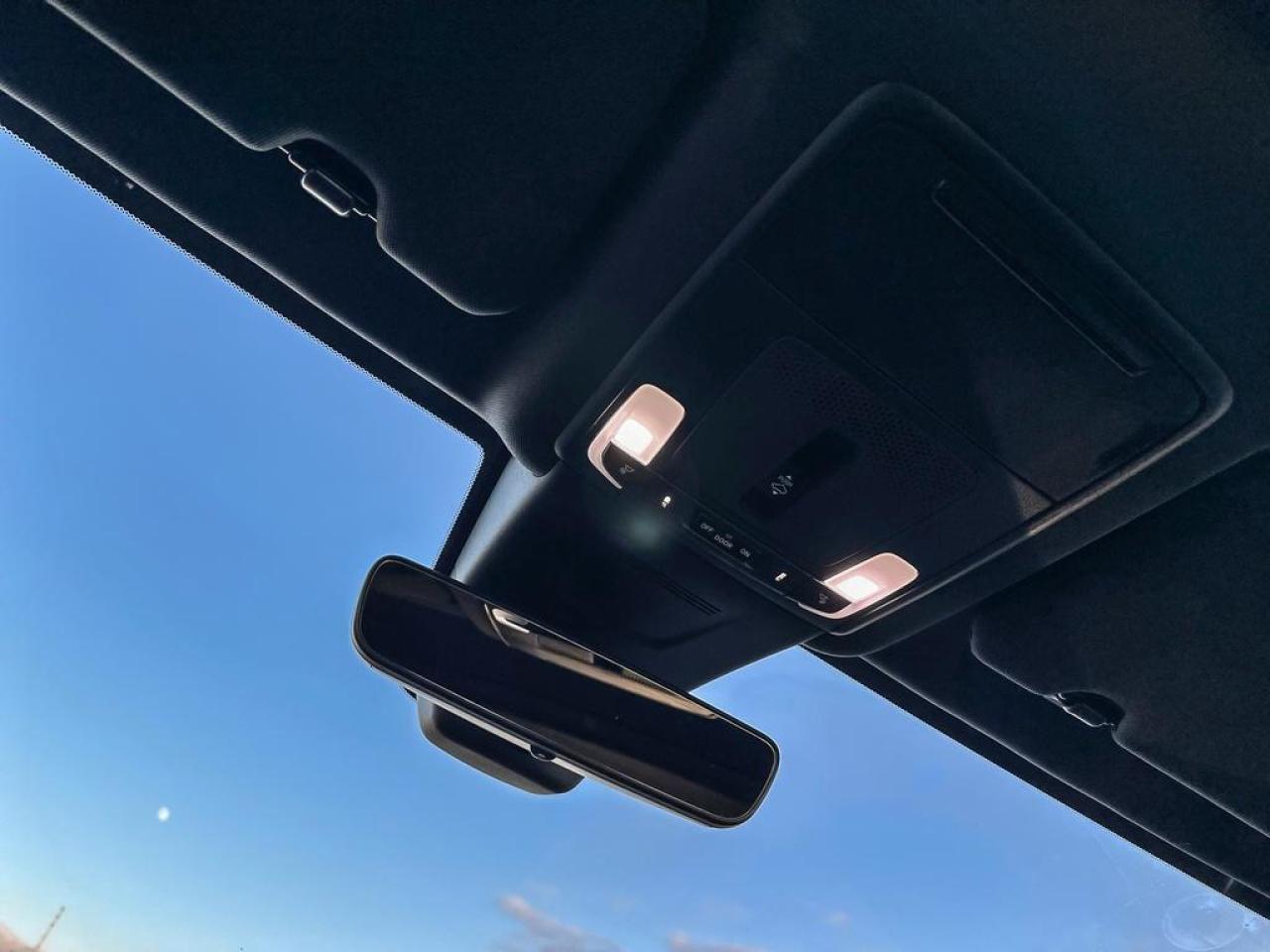 2024 Honda CR-V Hybrid Touring Photo