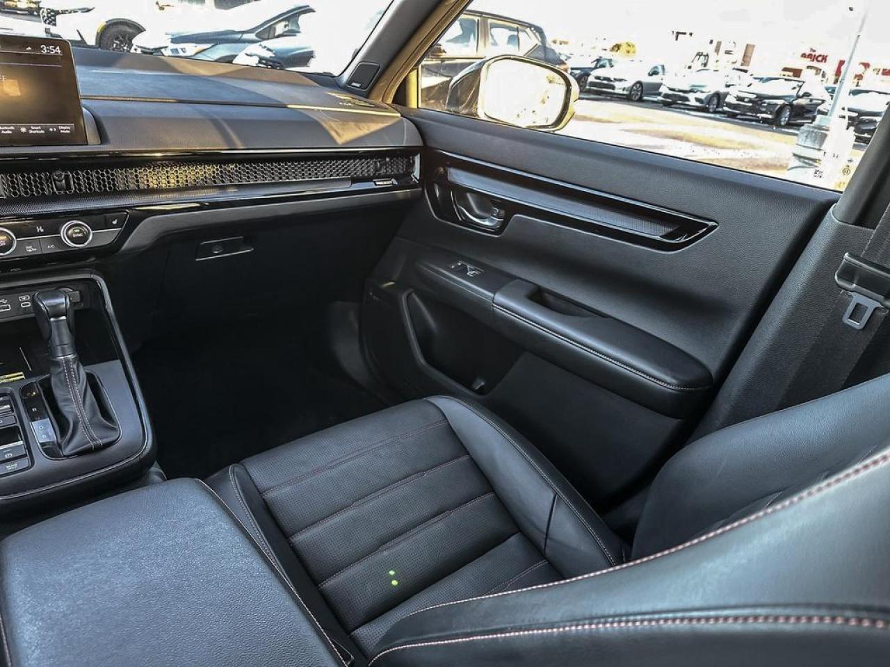 2024 Honda CR-V Hybrid Touring Photo