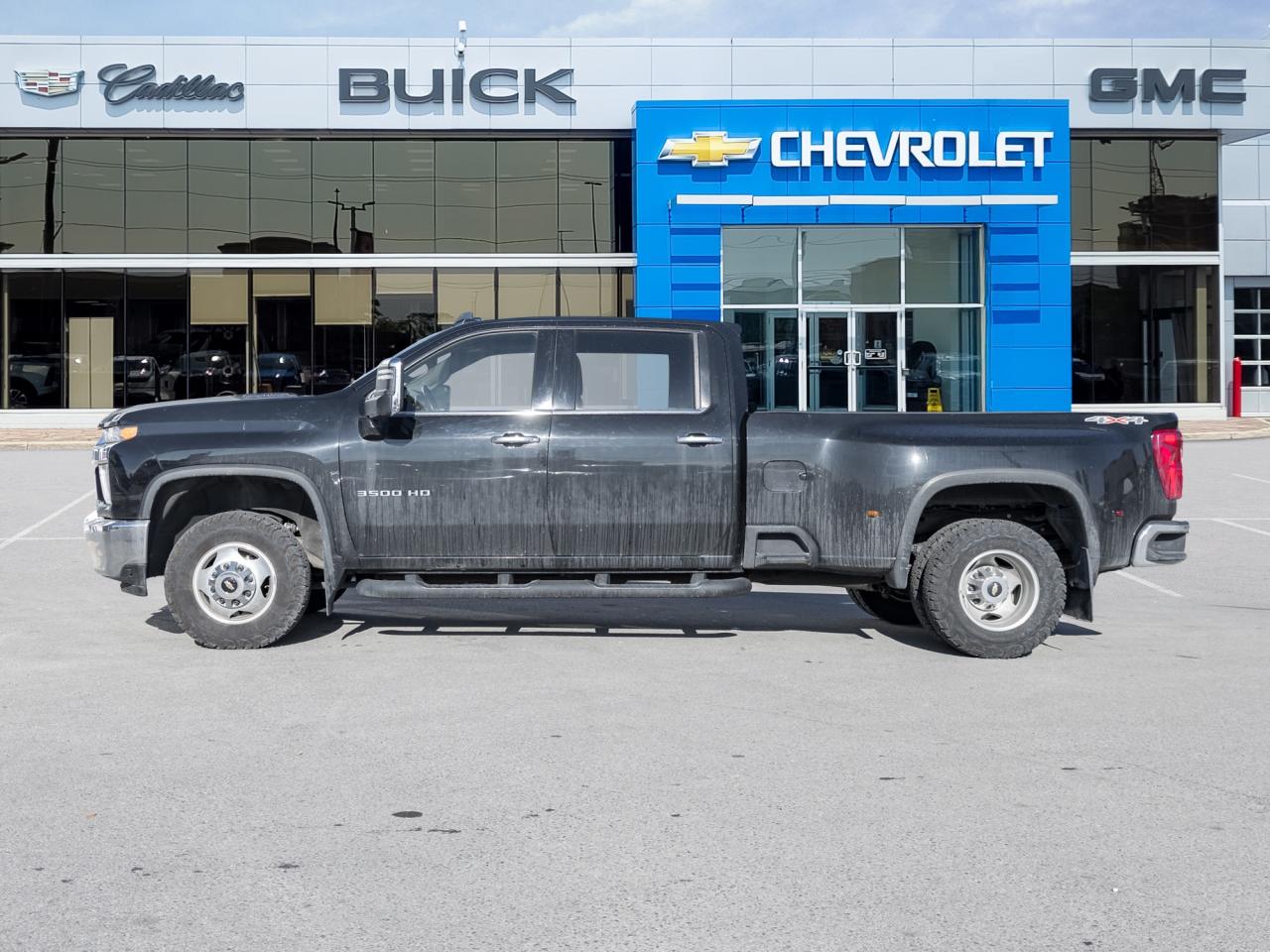 2023 Chevrolet Silverado 3500HD 4WD Crew LTZ Dually, Sunroof, Convenience, 5TH Whe Photo