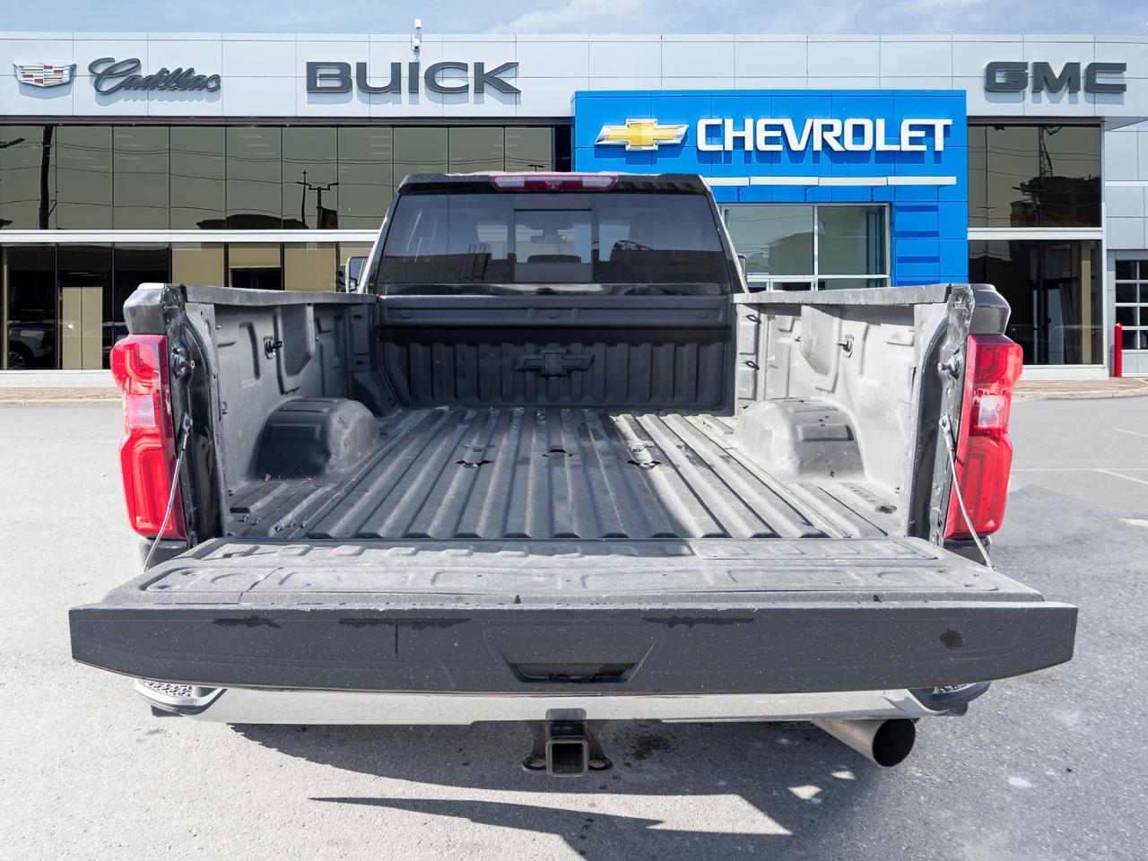 2023 Chevrolet Silverado 3500HD 4WD Crew LTZ Dually, Sunroof, Convenience, 5TH Whe Photo