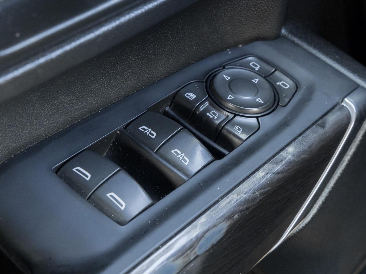 2023 Chevrolet Silverado 3500HD 4WD Crew LTZ Dually, Sunroof, Convenience, 5TH Whe Photo