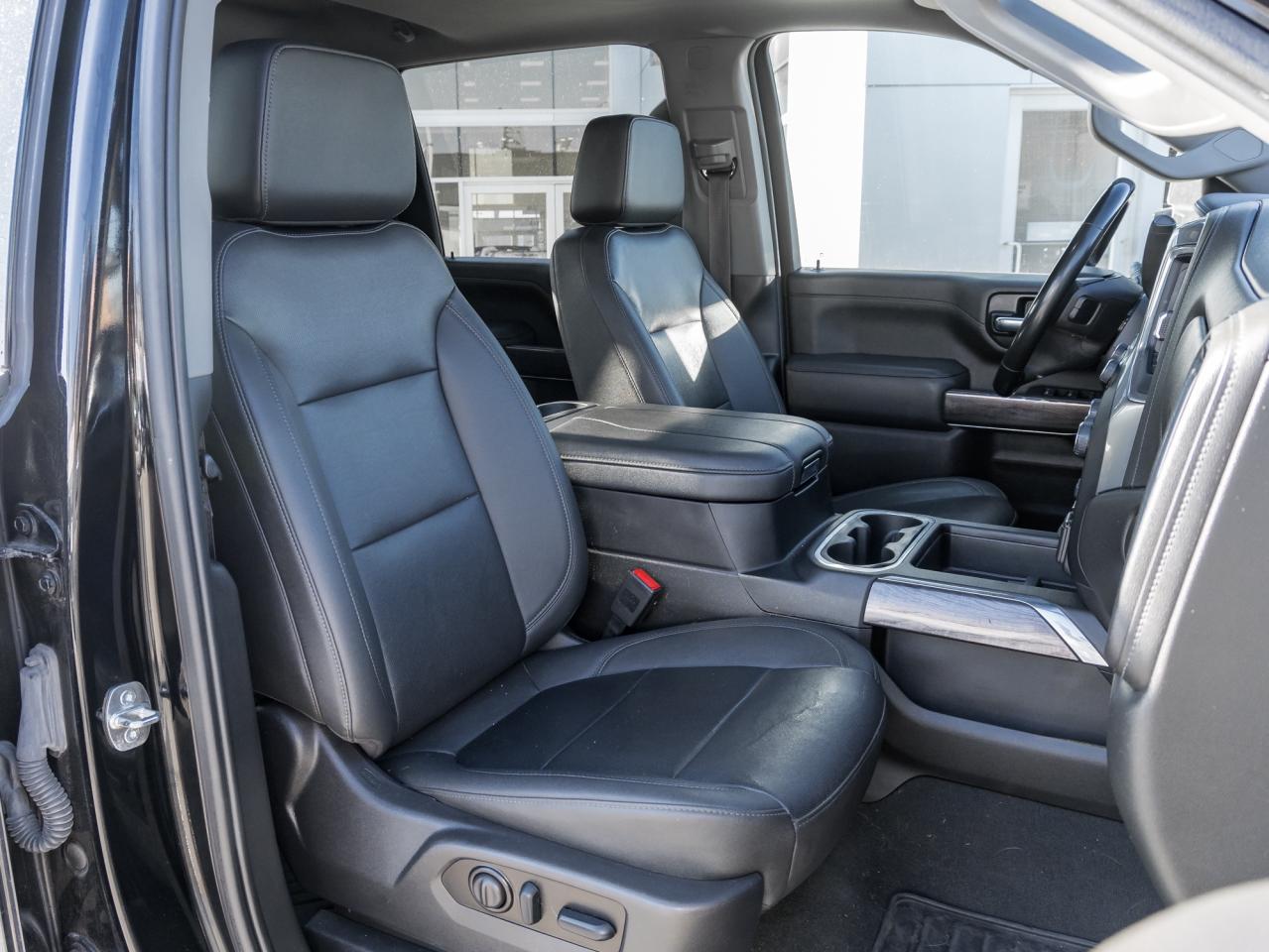 2023 Chevrolet Silverado 3500HD 4WD Crew LTZ Dually, Sunroof, Convenience, 5TH Whe Photo