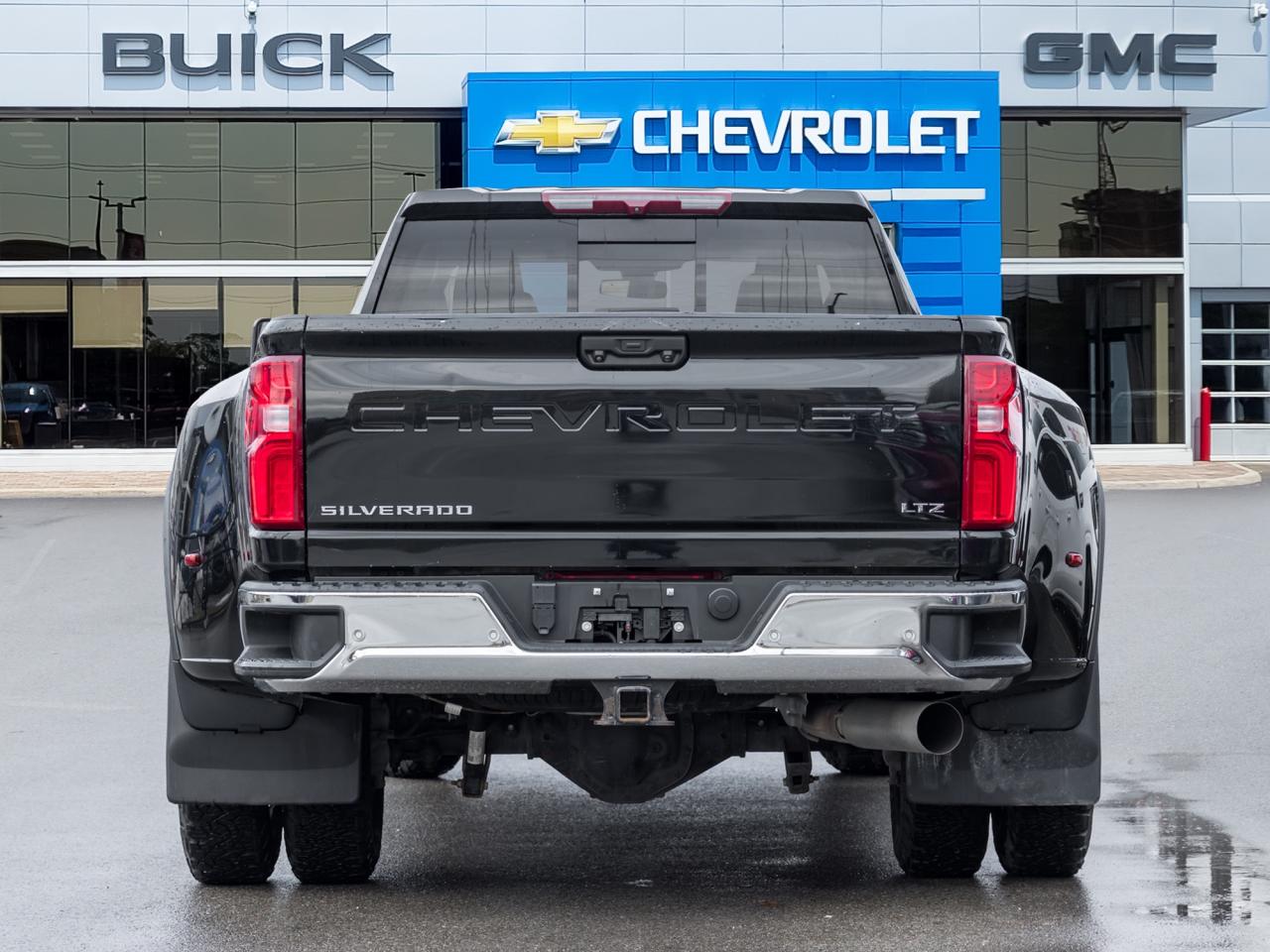 2023 Chevrolet Silverado 3500HD 4WD Crew LTZ Dually, Sunroof, Convenience, 5TH Whe Photo