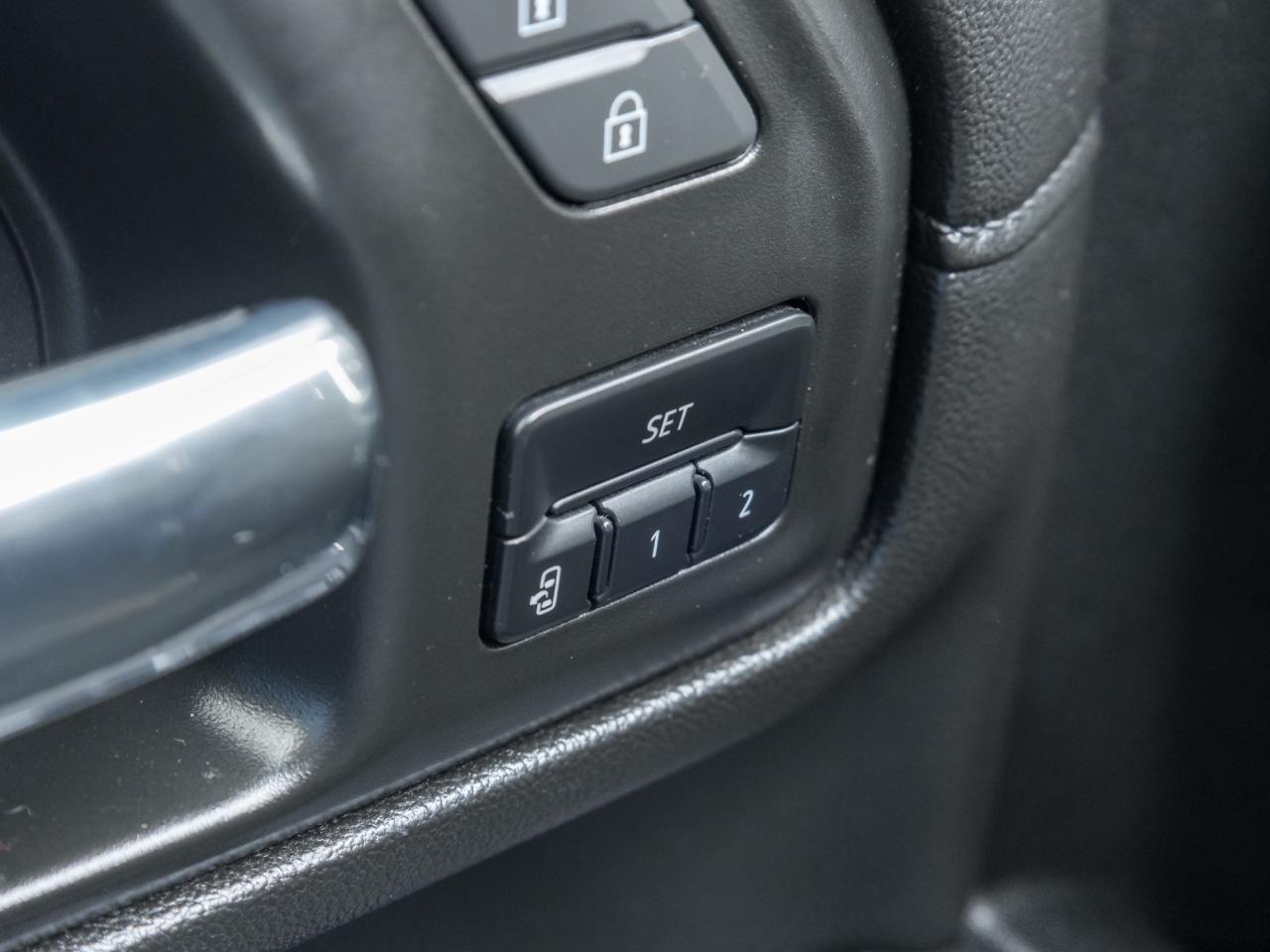 2023 Chevrolet Silverado 3500HD 4WD Crew LTZ Dually, Sunroof, Convenience, 5TH Whe Photo