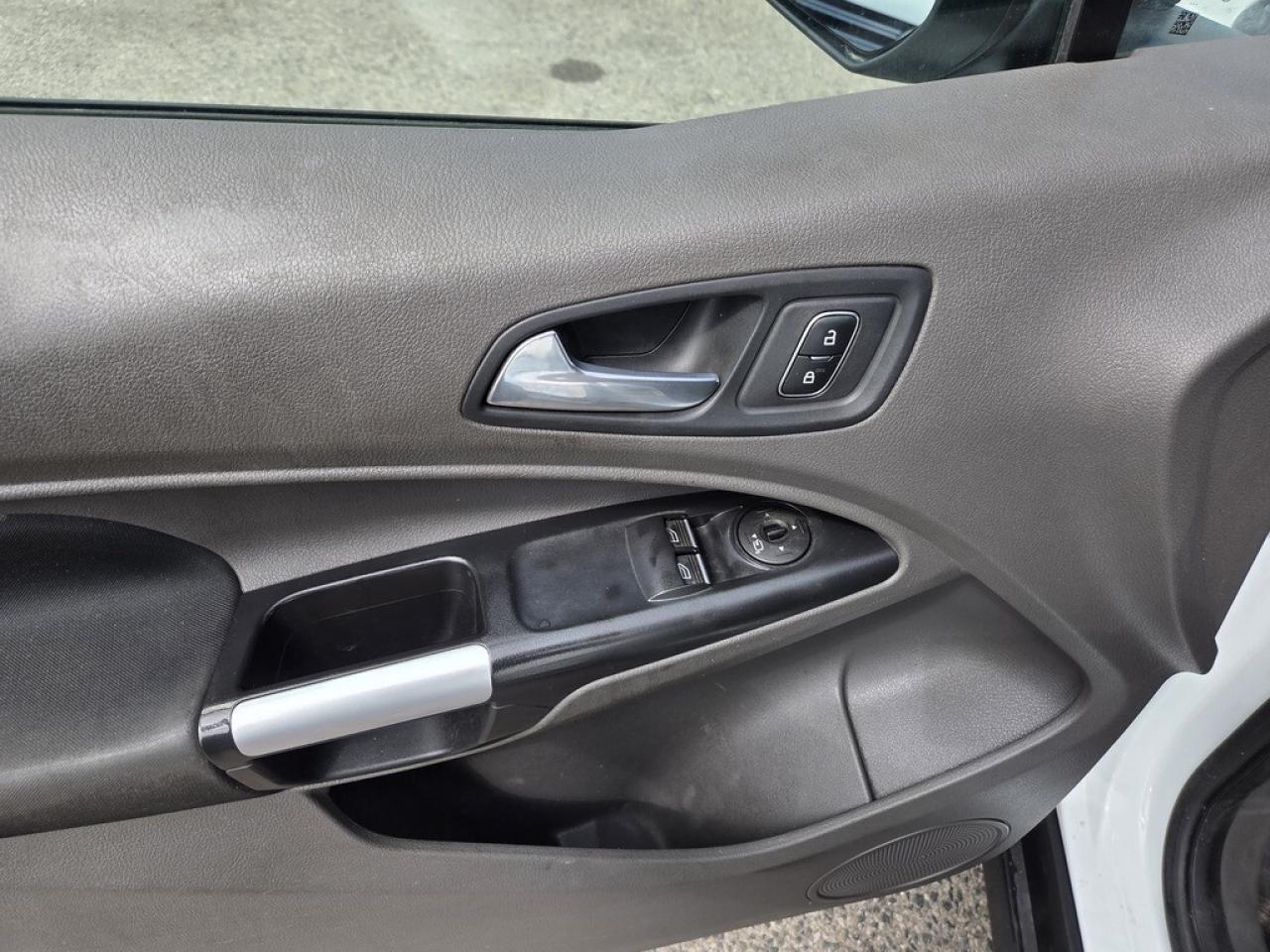 2020 Ford Transit Connect Connect XLT Shelves/BTooth/Camera - 1 Owner Photo