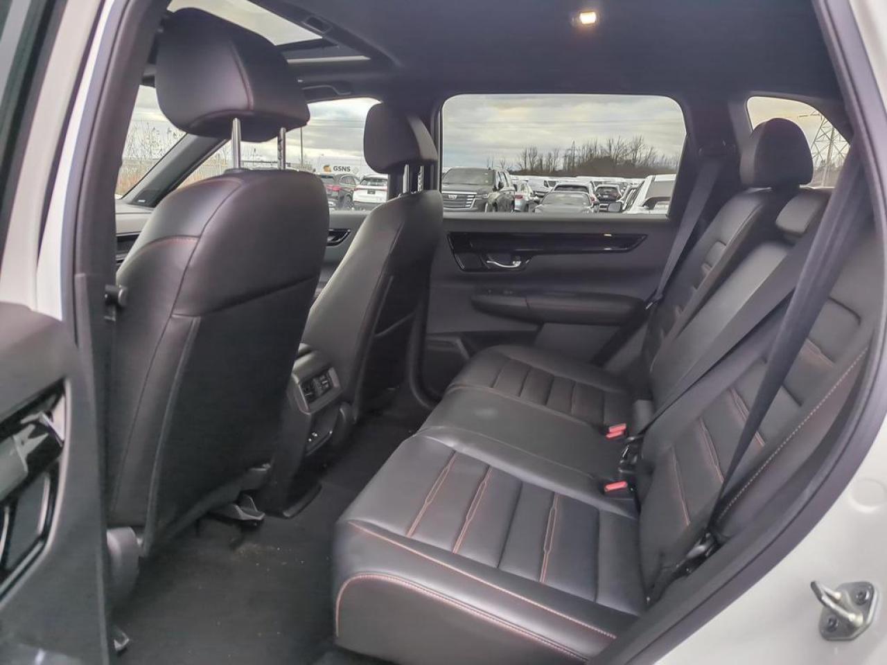 2025 Honda CR-V Hybrid Touring Photo