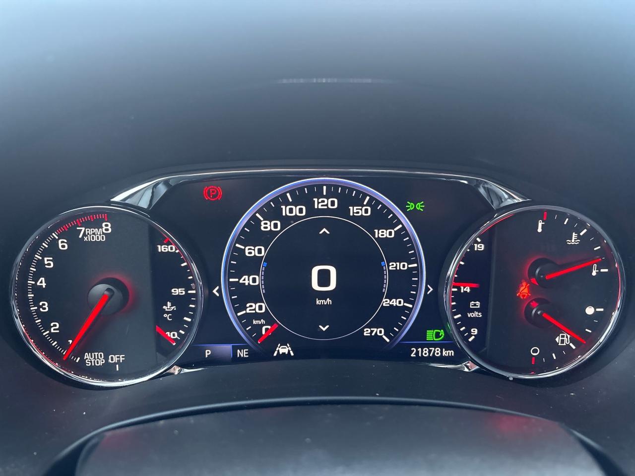 2023 GMC Terrain Denali AWD + Sunroof + Navi + 1 Owner + Low Kms Photo