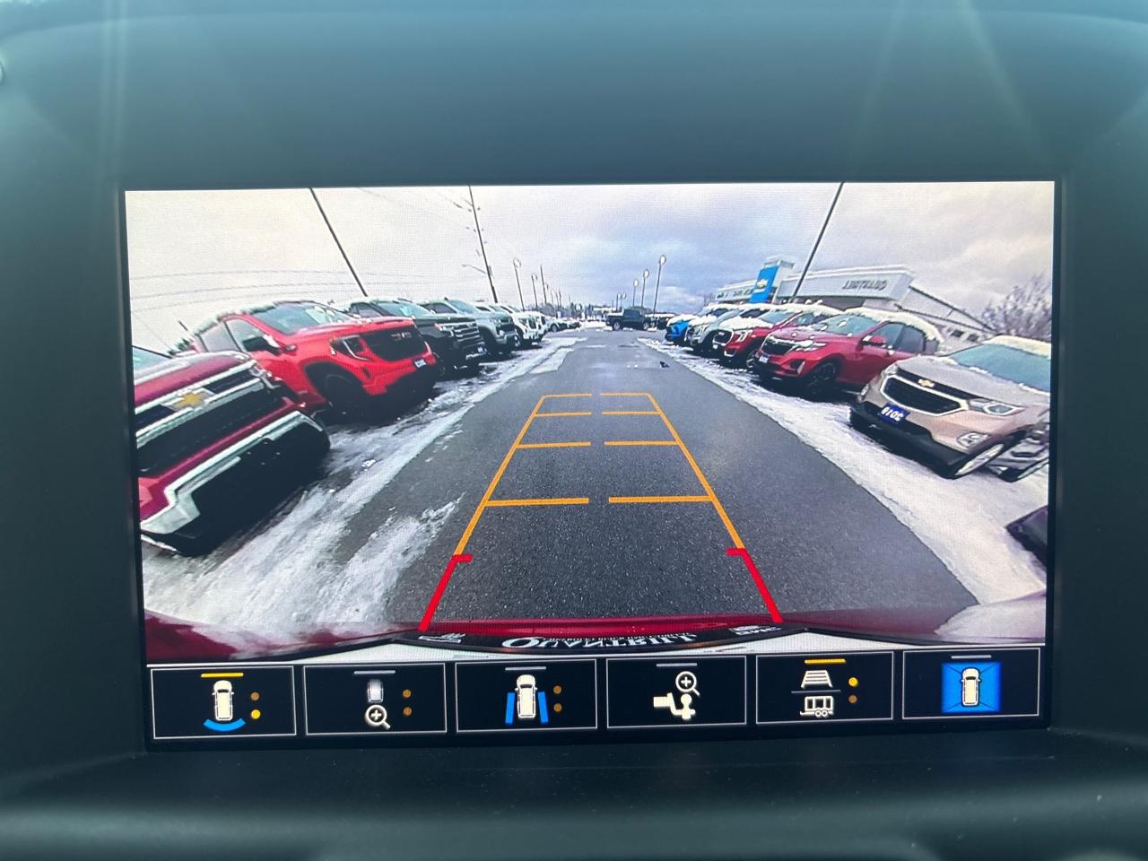 2023 GMC Terrain Denali AWD + Sunroof + Navi + 1 Owner + Low Kms Photo