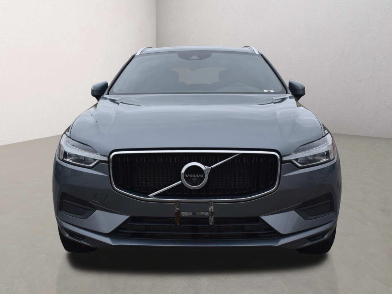 2019 Volvo XC60 T6 Momentum AWD Photo