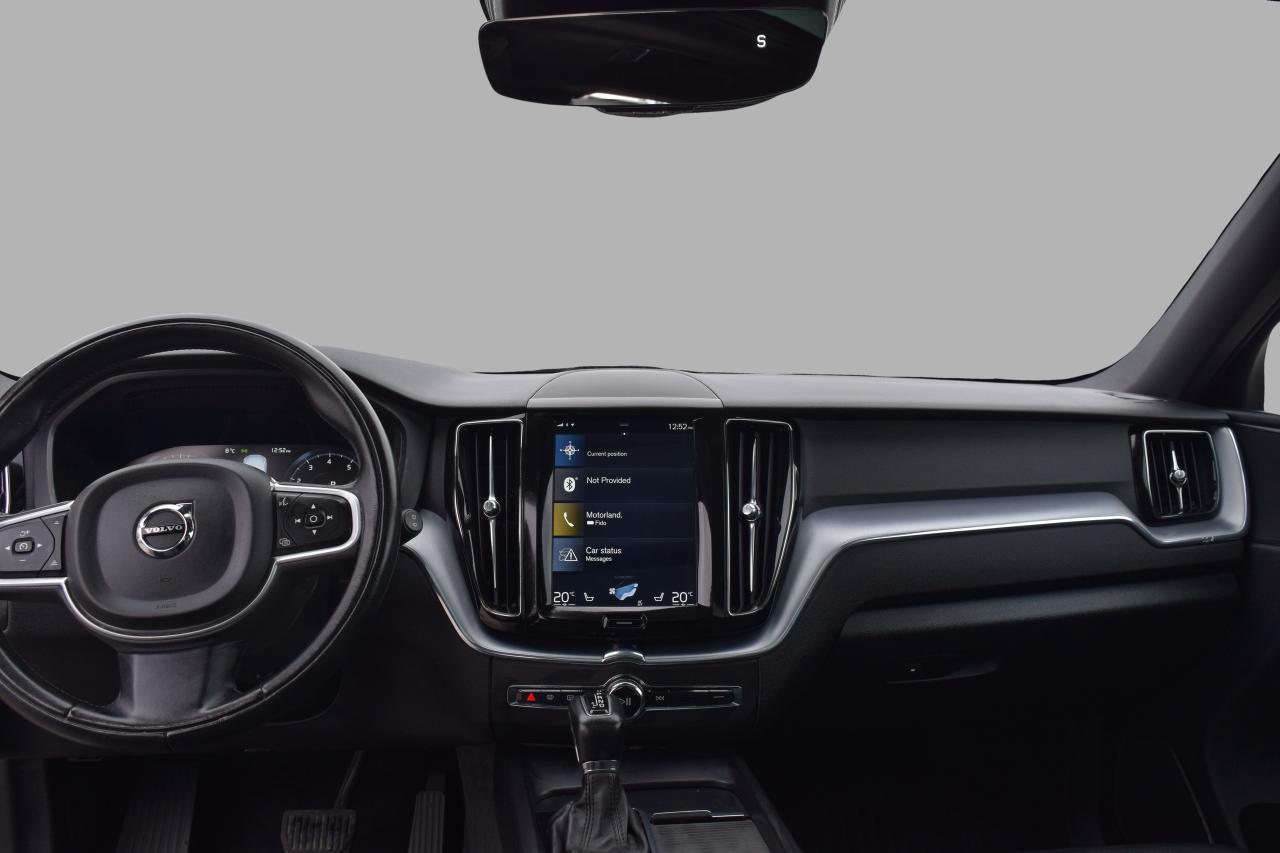 2019 Volvo XC60 T6 Momentum AWD Photo