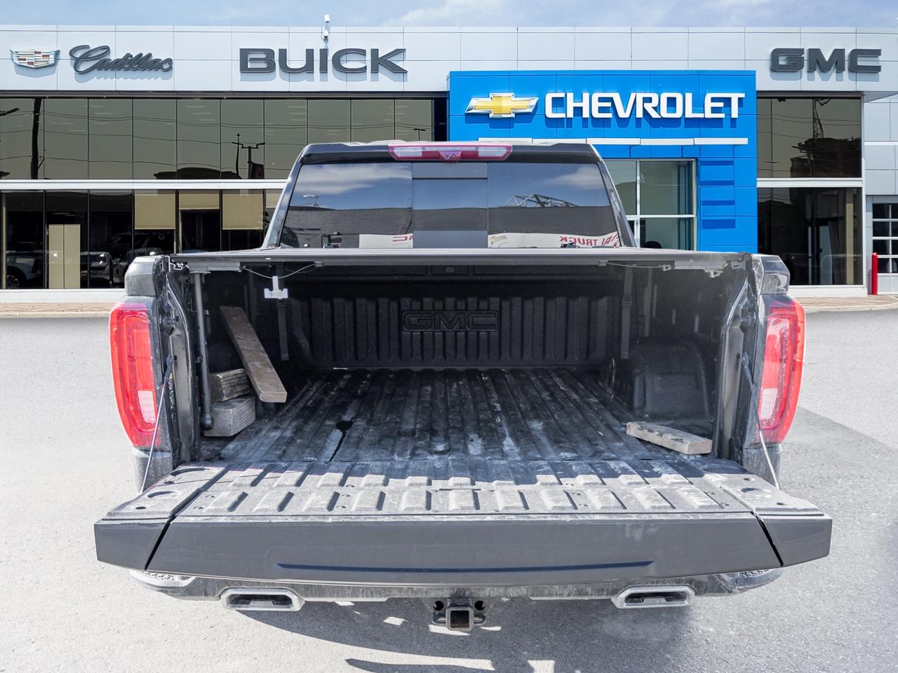 2025 GMC Sierra 1500 4WD Crew Cab 147  Denali Photo