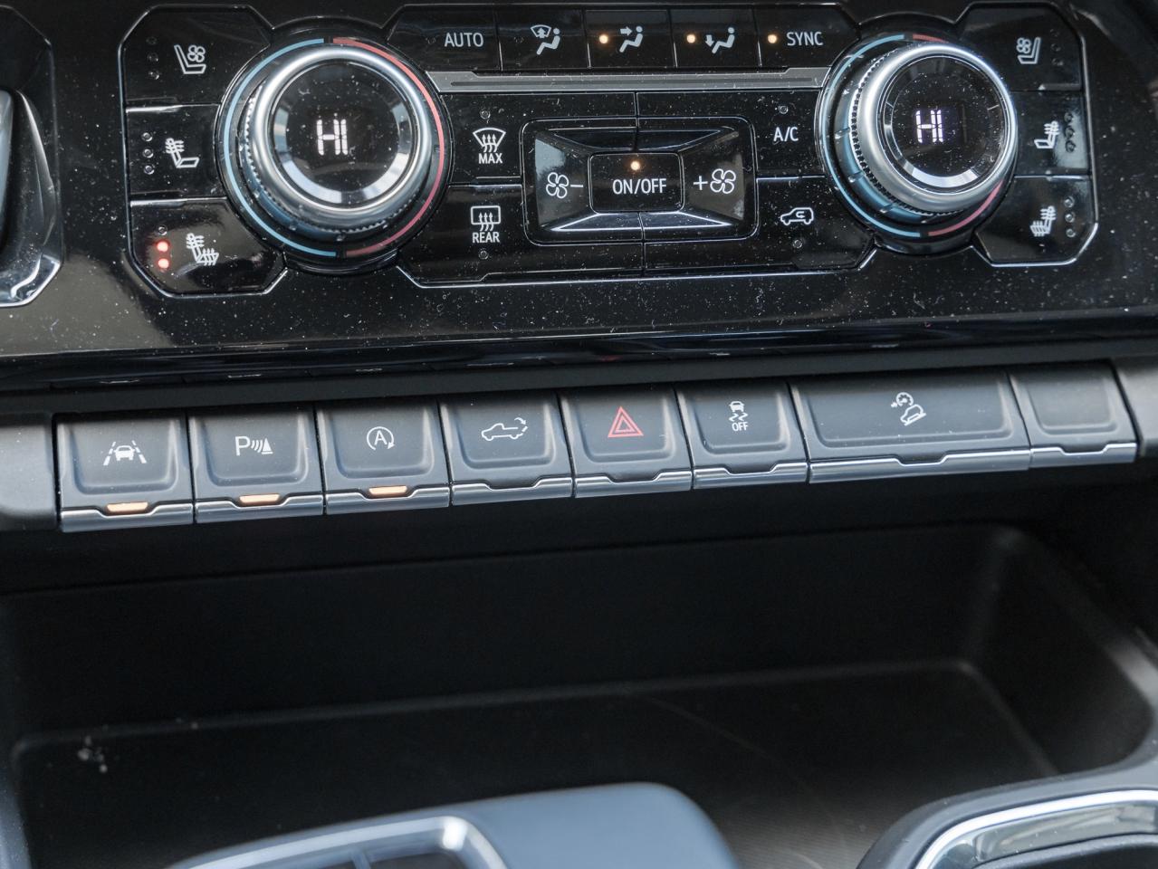 2025 GMC Sierra 1500 4WD Crew Cab 147  Denali Photo